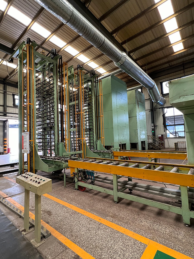 Structural foam production line